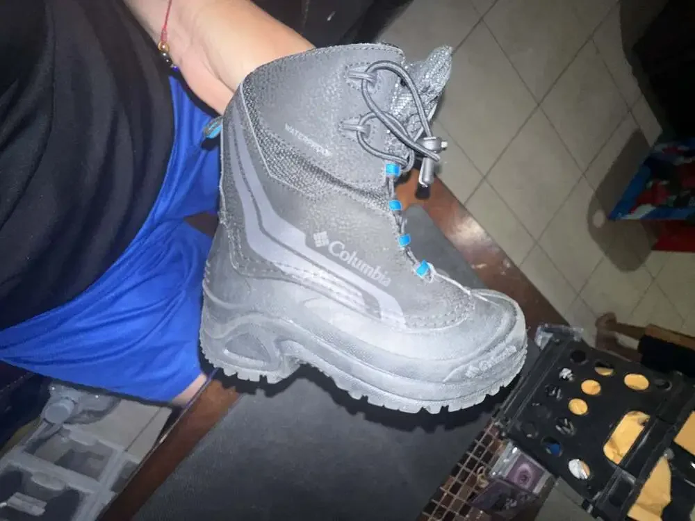 Columbia Youth Bugaboot Plus IV Omni-Heat Waterproof Winter Boots Size 1Y